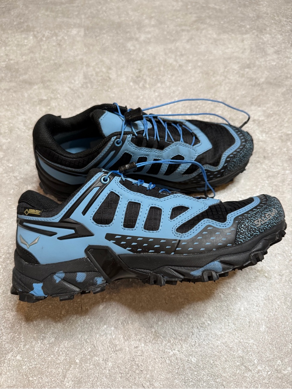 Salewa Ultra Train Goretex Trail Running Shoes in blue and black size 8